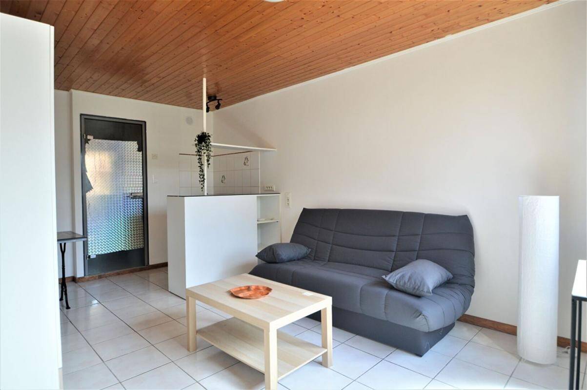 Maison à louer, 21m², PAU