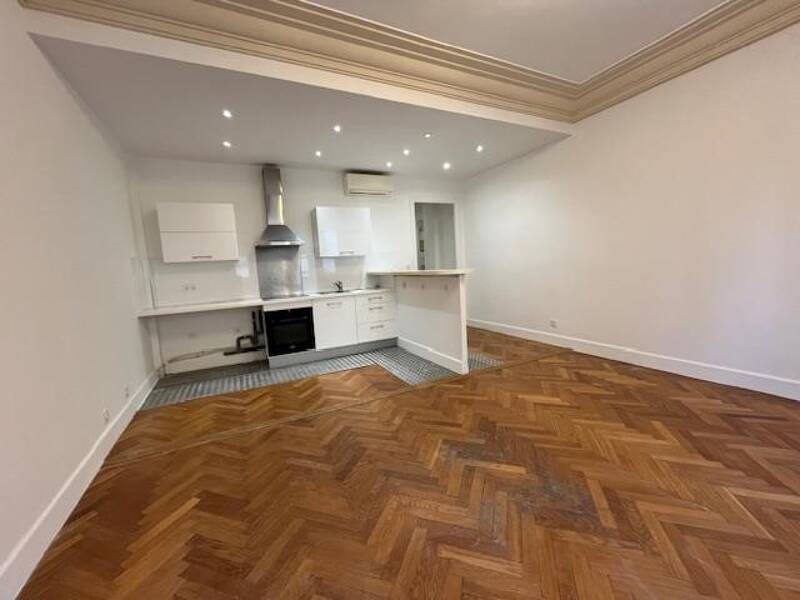 Maison à louer, 73m², NICE