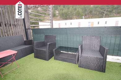 Appartement à vendre 219 000 € 2 pièces 1 chambre 42 m² Dernier étage, Étage 2/2 Le Rove 13740