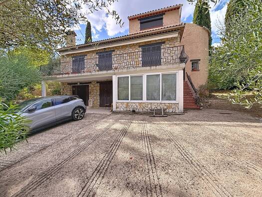 Maison à vendre 455 000 € 6 pièces 4 chambres 112 m² 1 325 m² de terrain Nord Peymeinade 06530