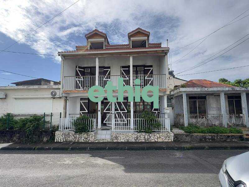 Maison à vendre, 135m², CAPESTERRE BELLE EAU