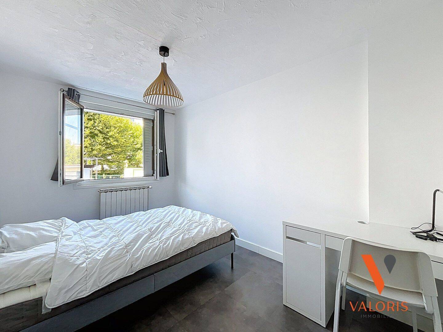 T4 - VILLEBOIS — 9