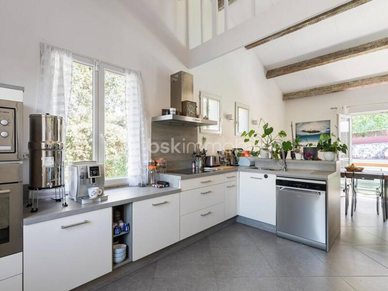 Maison à vendre, 186m², VALLAURIS