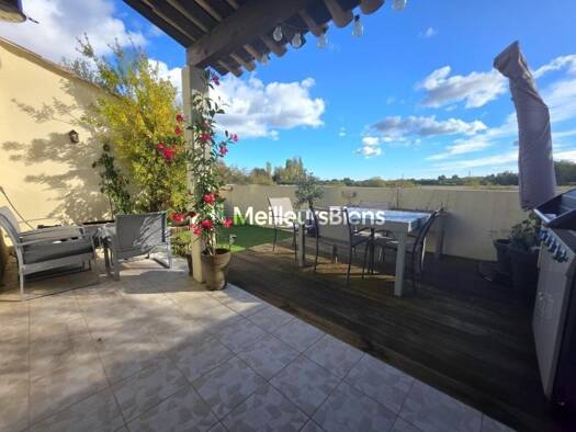 Pavillon à vendre 218 000 € 3 pièces 2 chambres 71 m² 137 m² de terrain Pomérols 34810