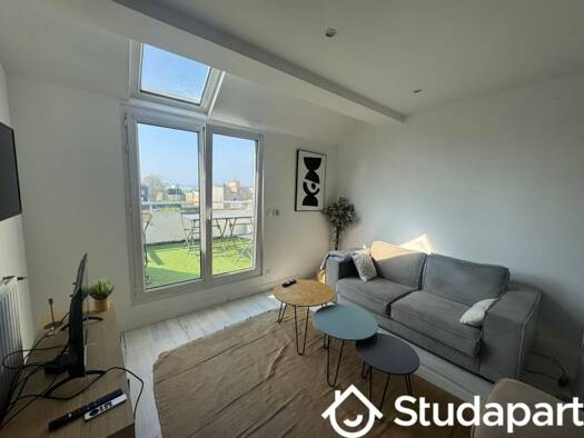 Maison à louer 1 290 € 3 pièces 2 chambres 55 m² Reste des Chenes-Le Ponceau Cergy 95000