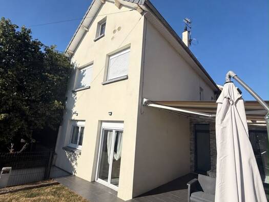 Maison à vendre 250 000 € 7 pièces 4 chambres 173 m² 432 m² de terrain Oissel 76350