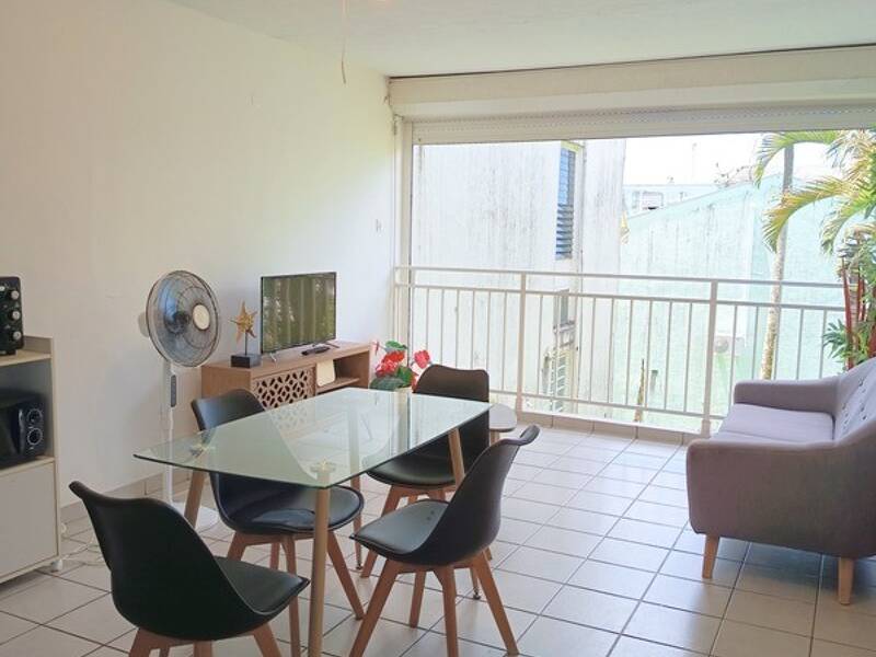 Maison à louer, 45m², LES TROIS ILETS