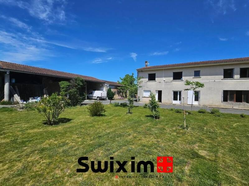 Maison à vendre, 210m², SAINT SEURIN DE CADOURNE