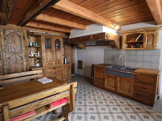 Appartement à louer 600 € 2 pièces 1 chambre 33 m² RDC Hauteluce 73620