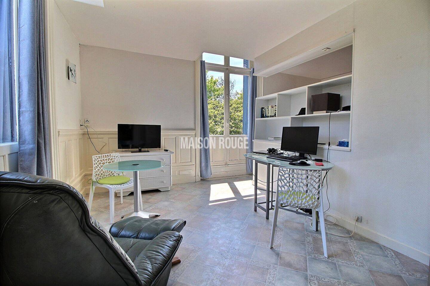 Maison à vendre, 360m², VIEUX VY SUR COUESNON