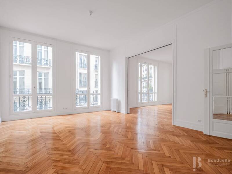 Maison à louer, 310m², PARIS 16E