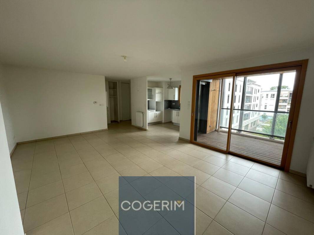 Maison à louer, 70m², TASSIN LA DEMI LUNE