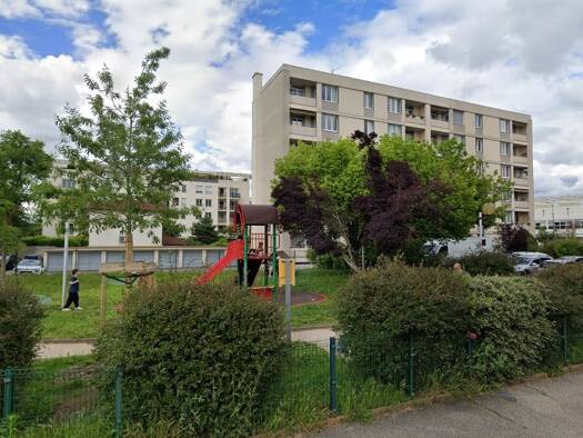 Parking à vendre 23 000 € 12,4 m² Centre Caluire-et-Cuire 69300