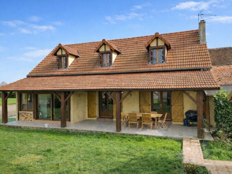 Maison à vendre, 132m², SAINT POURCAIN SUR SIOULE