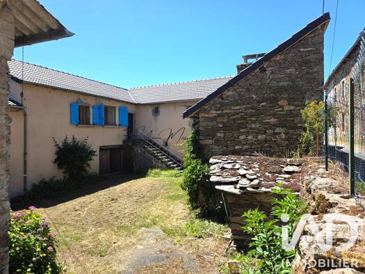 Maison à vendre 139 000 € 4 pièces 3 chambres 91 m² 971 m² de terrain Alrance 12430