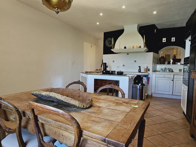 Maison à vendre, 160m², LA CADIERE D'AZUR