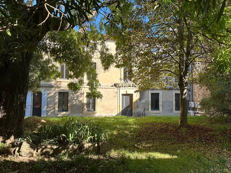 Maison à vendre, 500m², REMOULINS