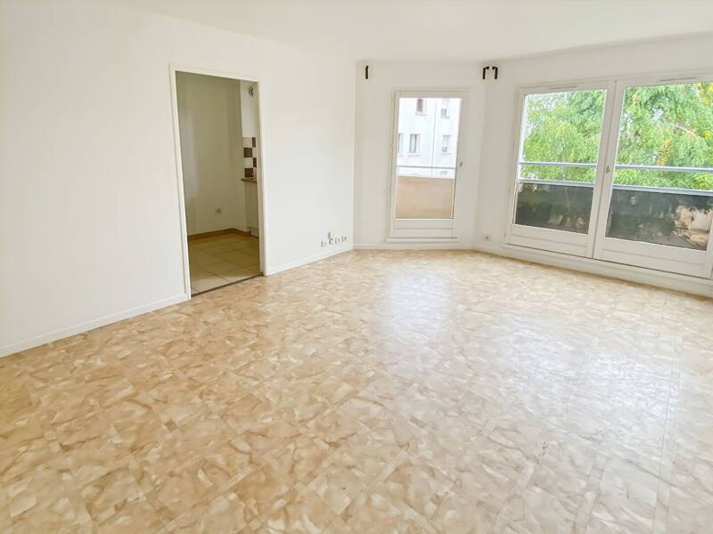Maison à louer, 52m², COURCOURONNES
