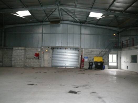 Local commercial à louer 6 610 € 1 440 m² de surface de vente Châteaubernard 16100