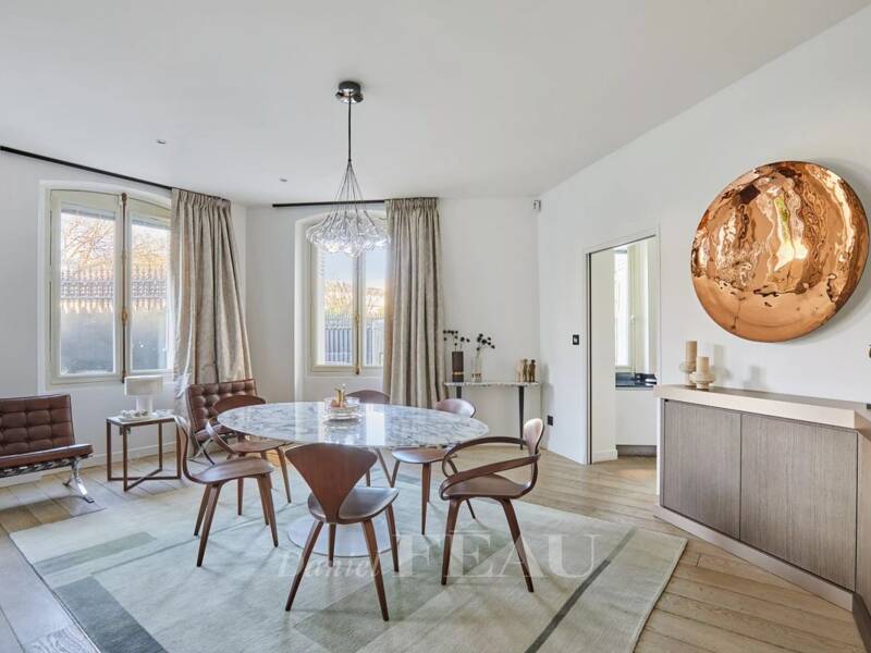 Maison à louer, 167m², PARIS 16E
