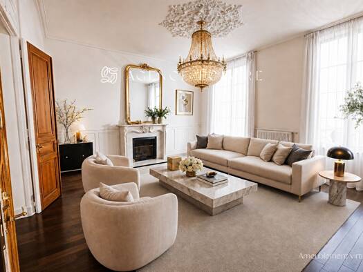 Maison à vendre 459 000 € 9 pièces 5 chambres 245 m² 429 m² de terrain Centre Ville Niort 79000