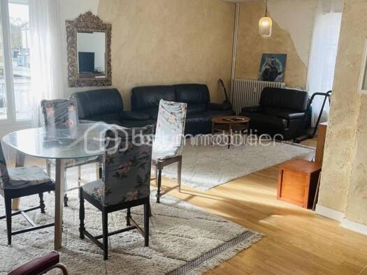 Appartement à vendre 137 500 € 5 pièces 3 chambres 98,25 m² RDC/5 Trois Quartiers-Centre Ville Poitiers 86000