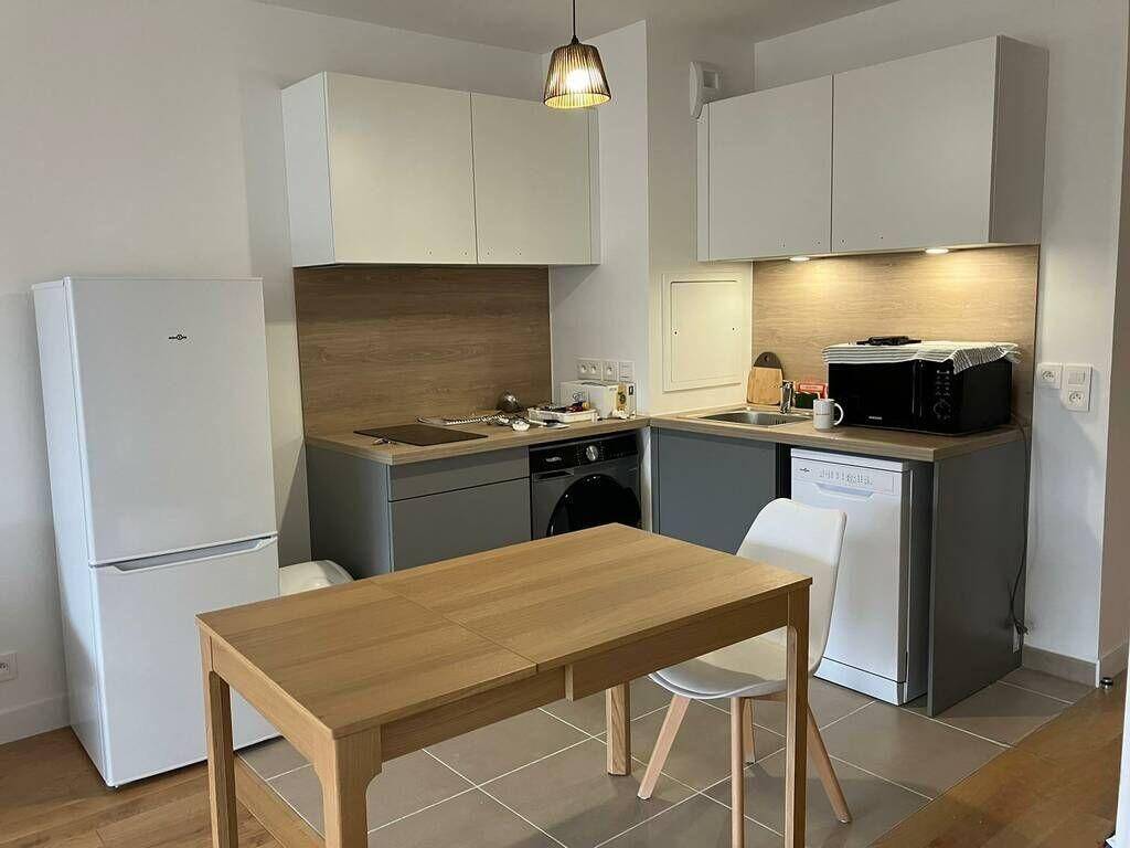 Maison à louer, 40m², COURBEVOIE
