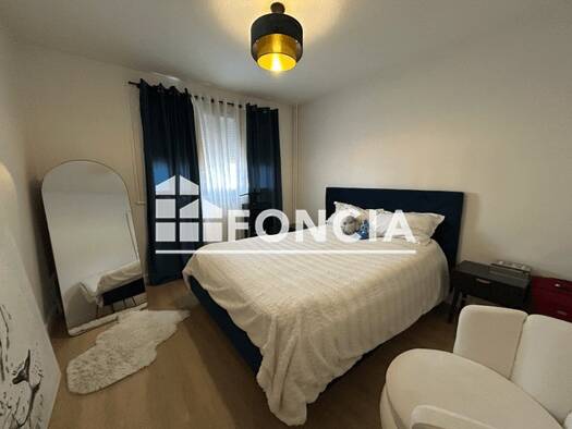 Appartement à louer 834 € 3 pièces 2 chambres 62,3 m² 3ème étage Jean-Moulin Vienne 38200