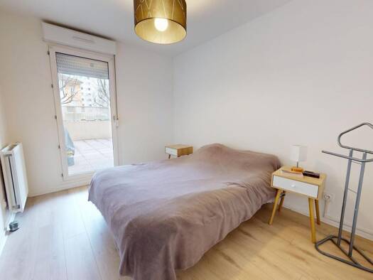 Appartement à louer 880 € 3 pièces 2 chambres 70 m² Le Grand Vivier-Le Garet-Pontbichet-Troussier Villefranche-sur-Saône 69400