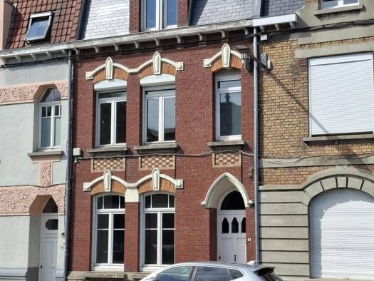 Maison à vendre 189 000 € 6 pièces 4 chambres 132 m² 189 m² de terrain Douai 59500