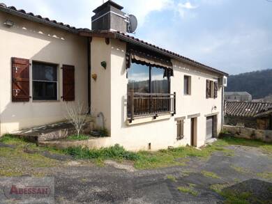 Maison à vendre 174 000 € 3 pièces 2 chambres 110 m² 770 m² de terrain Laguepie 82250