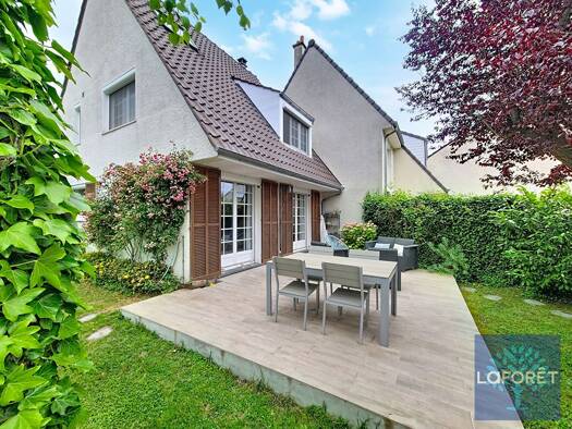Maison à vendre 295 000 € 5 pièces 3 chambres 107 m² 275 m² de terrain Sud voie Ferree Breuillet 91650