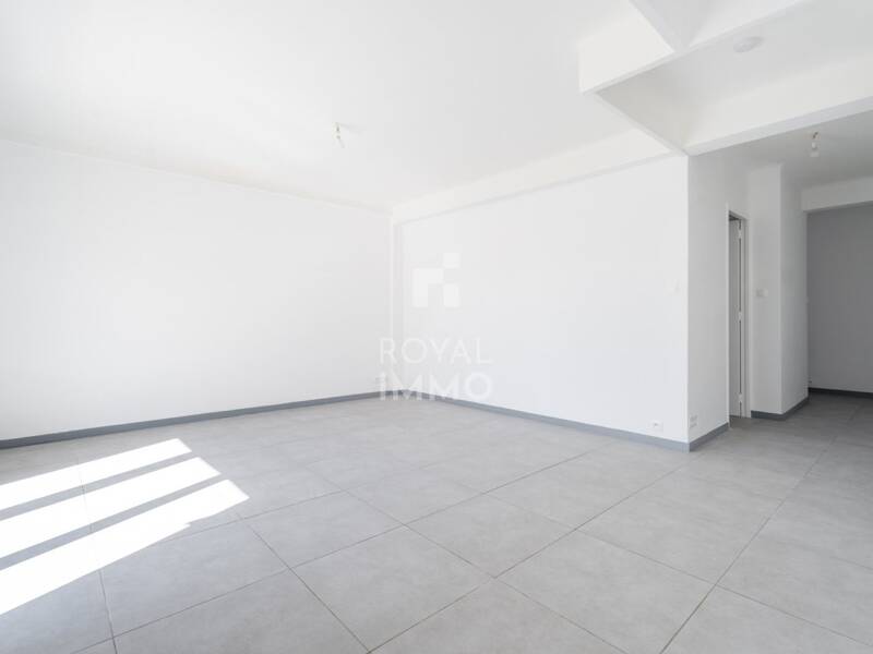 Maison à vendre, 77m², TOULON