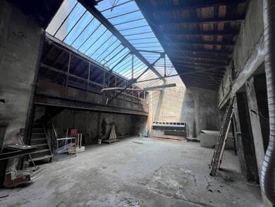 Loft à vendre 65 000 € 1 pièce 80 m² RDC/2 Crêt de Roc Saint-Étienne 42000