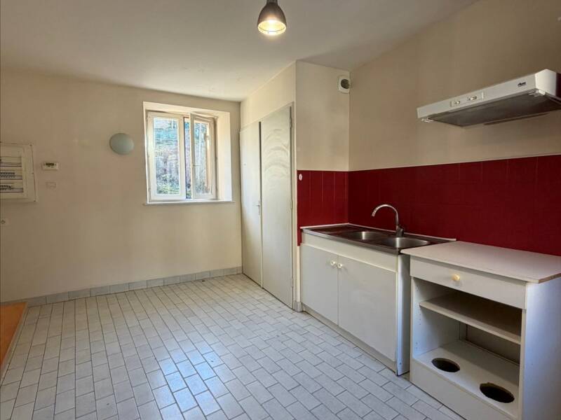 Maison à louer, 88m², YZERON