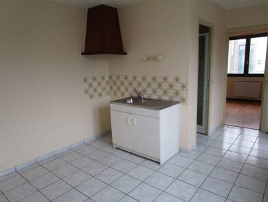 Appartement à louer 350 € 2 pièces 1 chambre 26 m² RDC La Loupe 28240