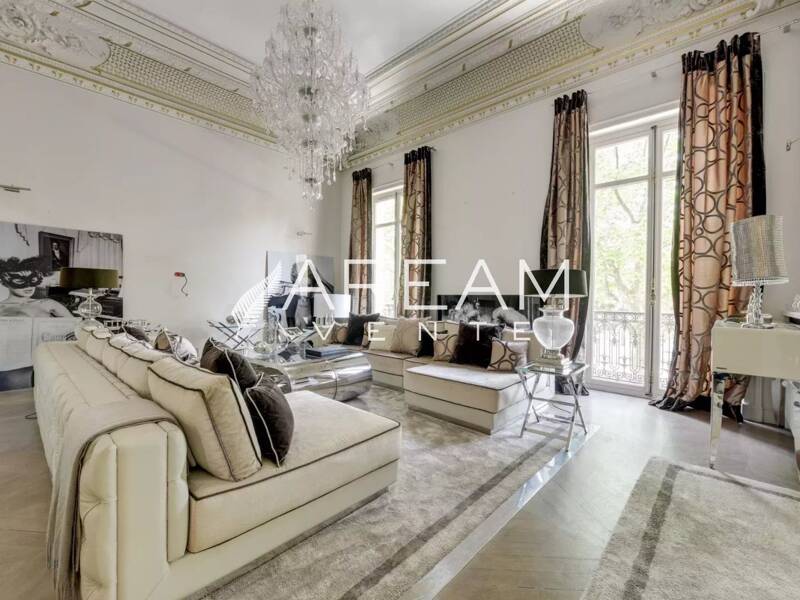 Maison à louer, 1200m², PARIS 8E