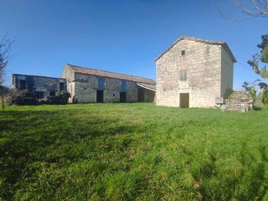 Ferme à vendre 192 000 € 1 pièce 90 m² 38 114 m² de terrain Lalbenque 46230