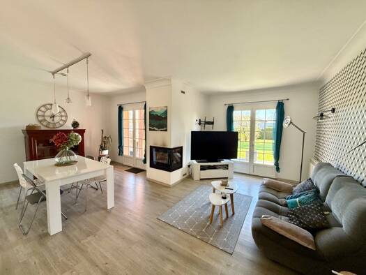 Maison à vendre 280 000 € 5 pièces 4 chambres 170 m² 927 m² de terrain Oursbelille 65490