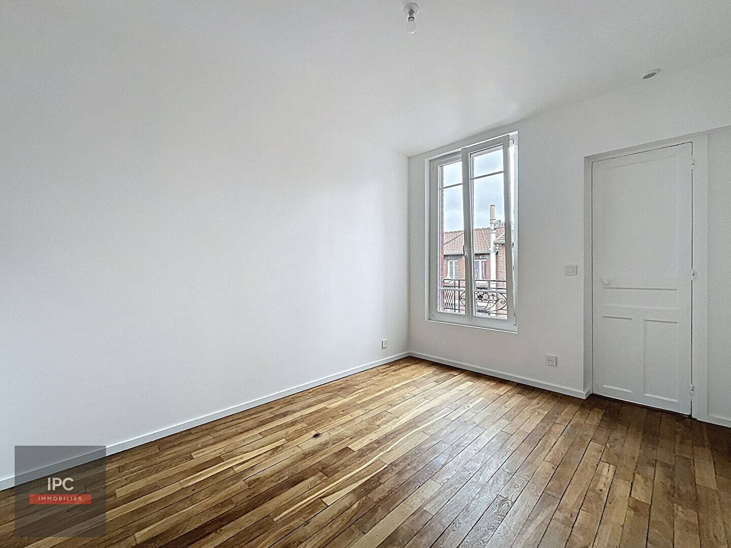 Maison à louer, 24m², CLICHY