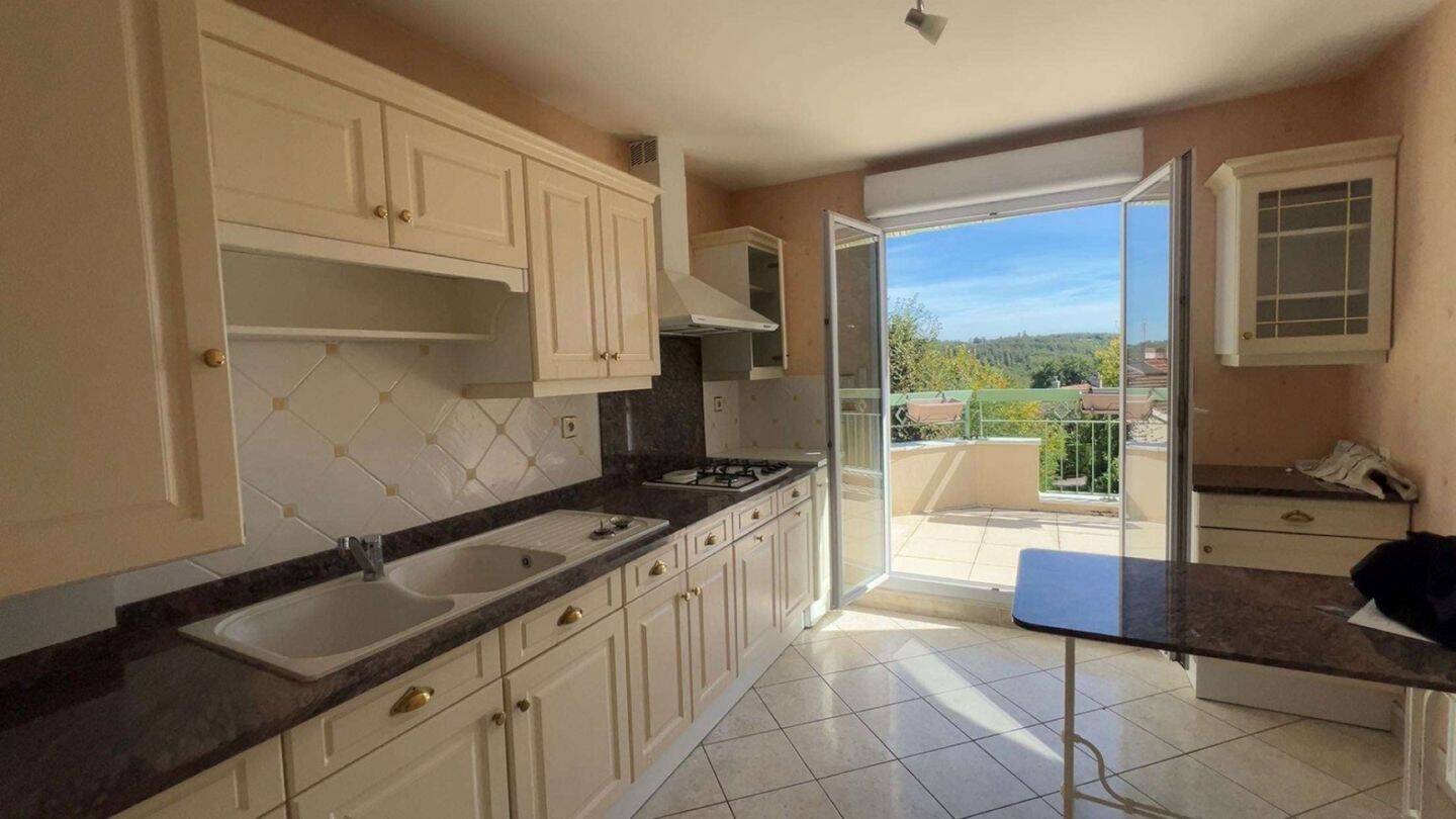 Maison à vendre, 86m², GREZIEU LA VARENNE