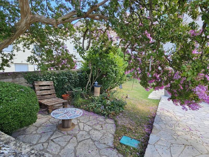 Maison à vendre, 160m², LE MAS D'AGENAIS