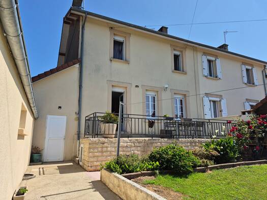Maison à vendre 97 750 € 4 pièces 2 chambres 65 m² 255 m² de terrain Benardiere-Saint Michel Flers 61100