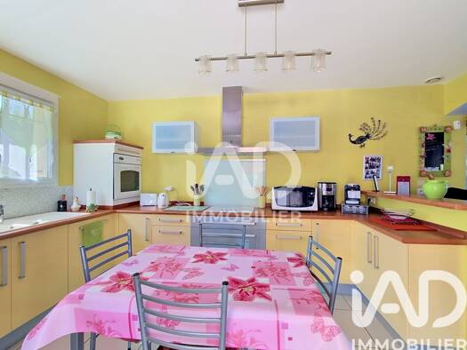 Pavillon à vendre 426 000 € 6 pièces 4 chambres 107 m² 658 m² de terrain Nord Saint-Laurent-de-la-Salanque 66250