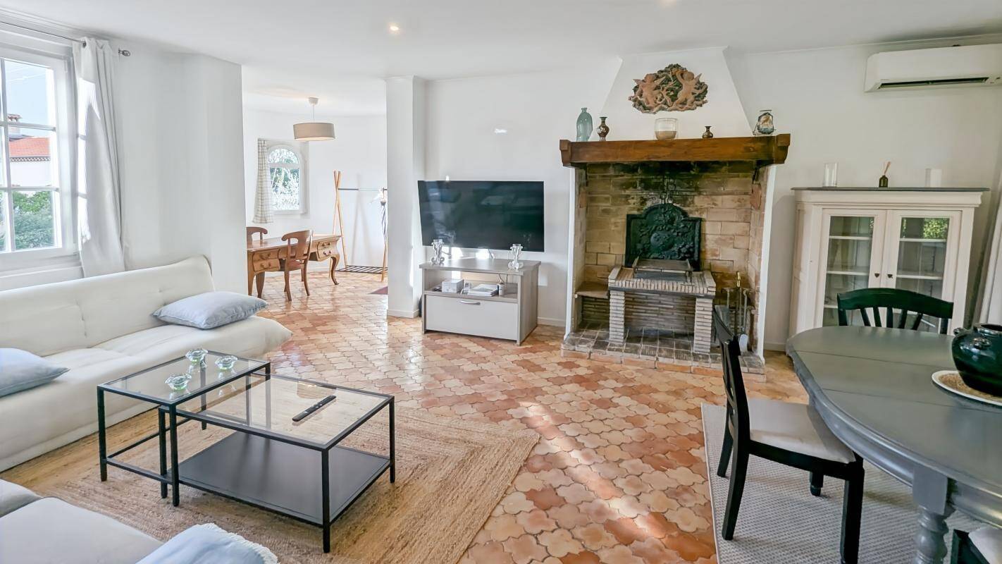 Maison à louer, 75m², CANNES