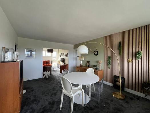 Appartement à vendre 390 350 € 3 pièces 2 chambres 76,97 m² Étage 8/11 Le Genette La Rochelle 17000