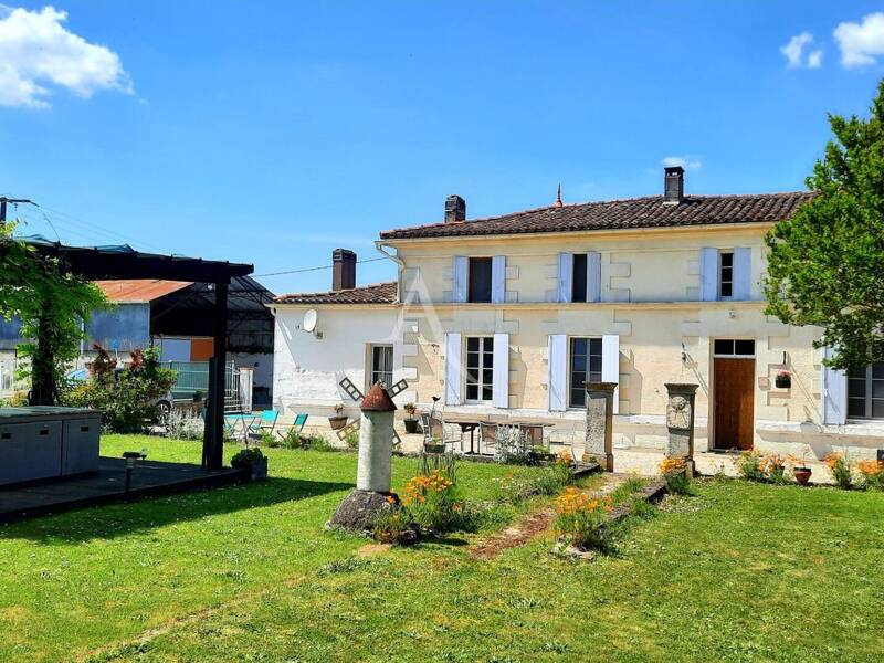 Maison à vendre, 297m², SAINT FORT SUR GIRONDE