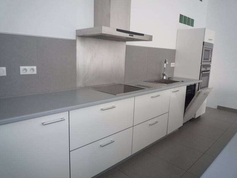 Maison à louer, 0m², MARSEILLE 11E