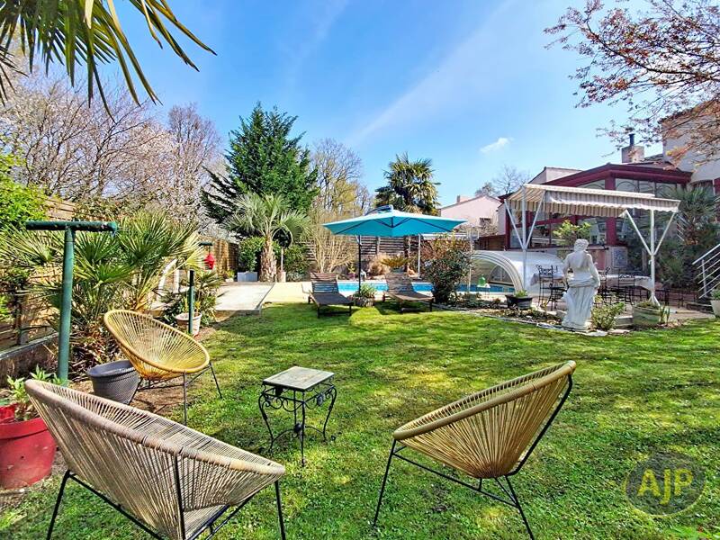 Maison à vendre, 151m², LA ROCHE SUR YON