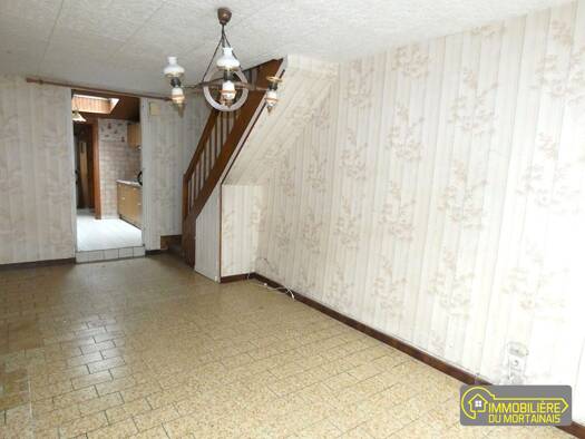 Maison à vendre 65 400 € 2 pièces 1 chambre 55 m² 73 m² de terrain Saint-Hilaire-du-Harcouët 50600